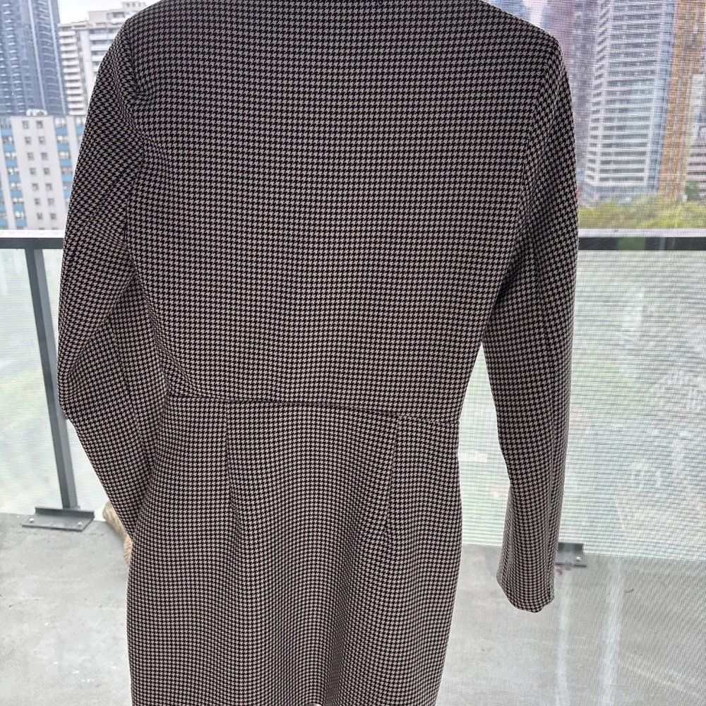 Zara dress - Picture 3 of 3